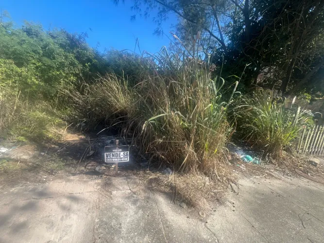 Terreno à venda na rua Teresópolis - Praia Costa Azul
