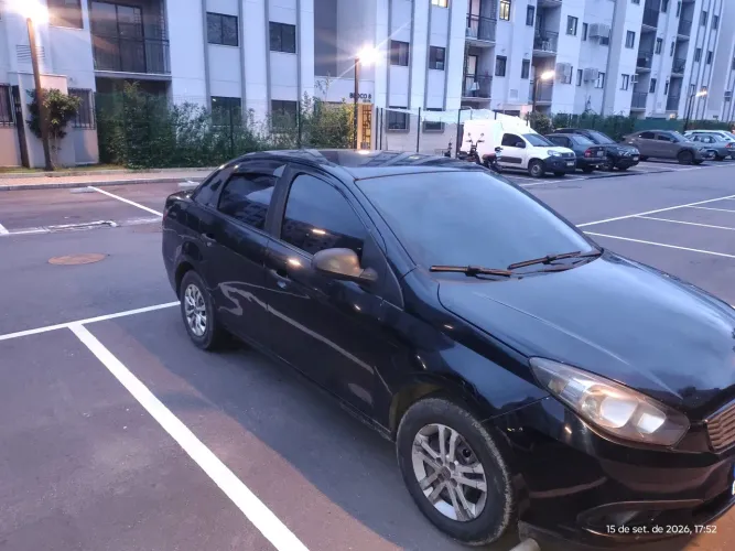 Fiat Grand Siena 1.4 EVO Flex 8V 4P 2021