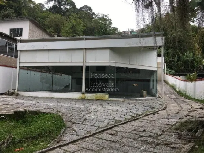 PETRóPOLIS - Loja/Salão - Coronel Veiga