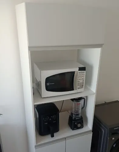 Vendo torre/armário de cozinha Madesa