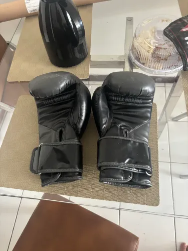 Lucas de box nova nunca usada