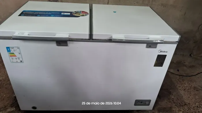 Freezer horizontal Midea 362 L 110 V duas portas.