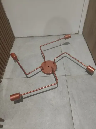Luminária Articulada de Teto