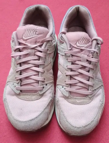 Tênis Nike Air Max Command Camurça Semi novo sem Detalhes tam 36