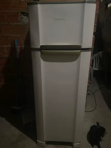 GELADEIRA ESMATEC