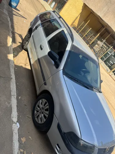 Volkswagen Parati 1.8 MI Tour 8V 99cv 4P 2003