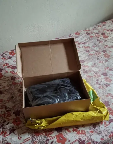 Tênis feminino preto tam. 35