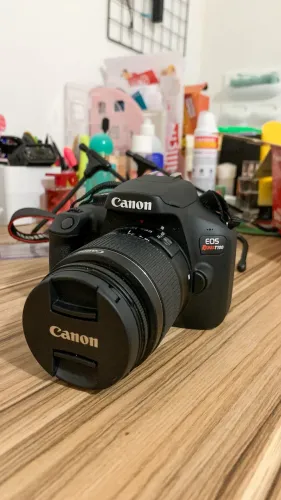 Canon Rebel t100