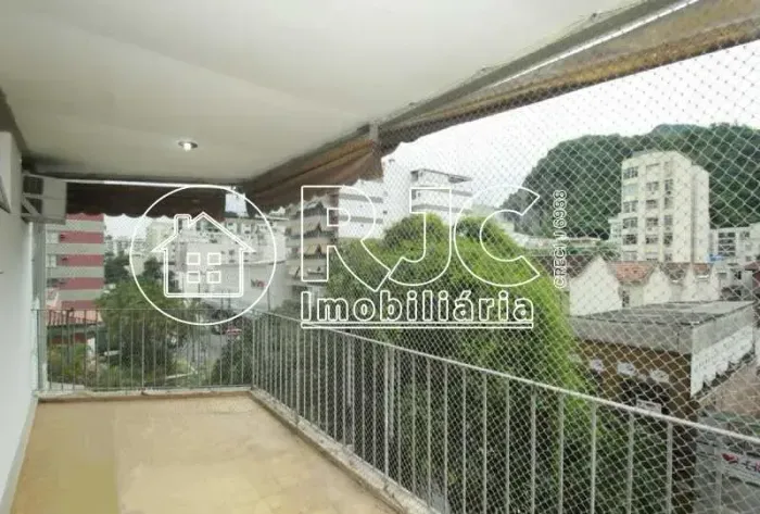 Oportunidade amplo sala 2 quartos suite e vaga próximo metro