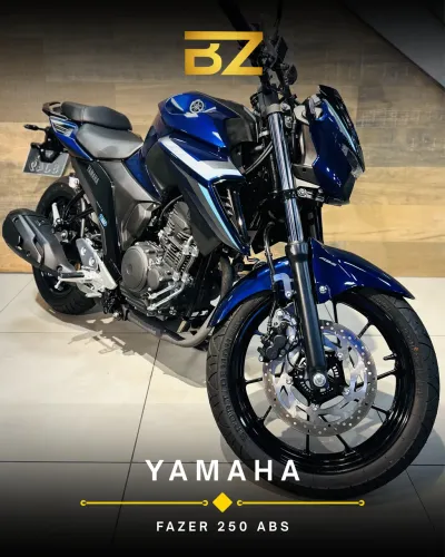 YAMAHA FAZER 250 ABS - Baixo Km - Impecável
