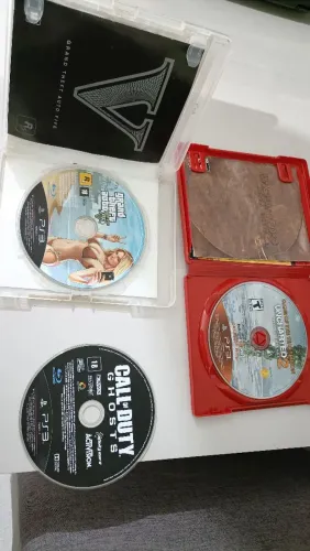 3 Jogos PS3 GTA V + COD Ghosts + Uncharted 2 Original
