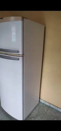 Geladeira Brastemp gelo seco funcionando