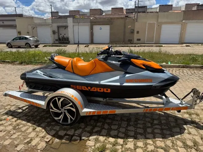 Jet ski Seadoo GTI 170