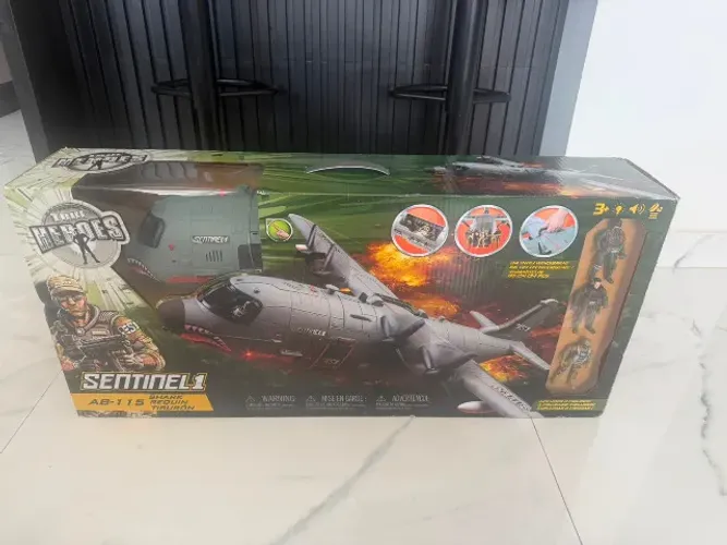 True Heroes Sentinel 1 AB-115 Shark (Avião militar) - Colecionadores