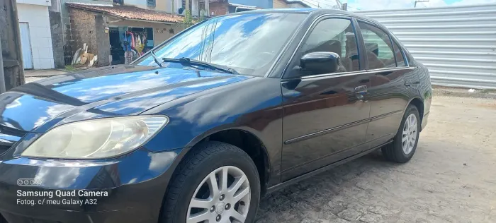 Honda Civic Sedan LX 1.7 16V 115cv Mec. 4P 2005