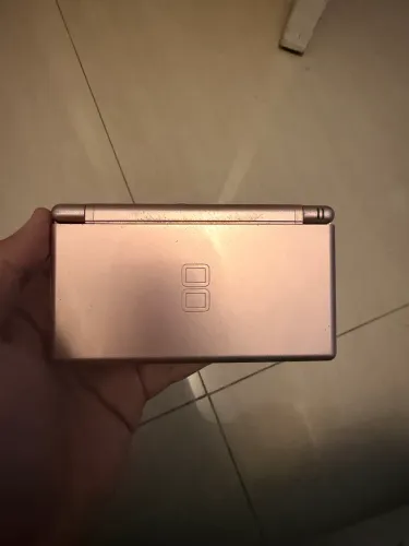 Nintendo da lite com R4