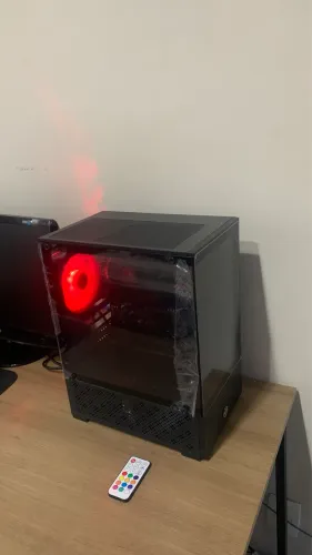 PC Gamer Ryzen 5 2400G - Vega 11 - Pronto para uso