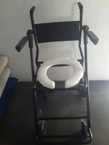 Cadeira de banho para idoso