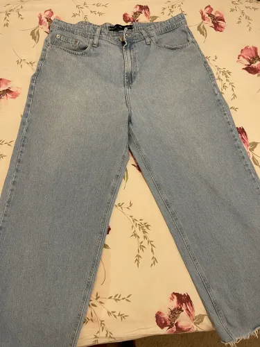 Calça baggy jeans denin tamanho 46 pouco uso super estilosa