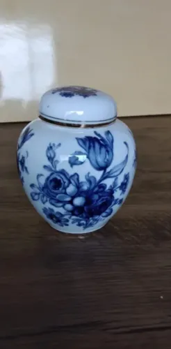 Pote em Porcelana Portuguesa