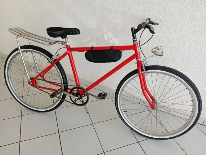 Bicicleta antiga anos 90 aro 26 
