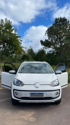 Volkswagen Up! Cross I Motion 1.0 T.flex 12V 5P 2015