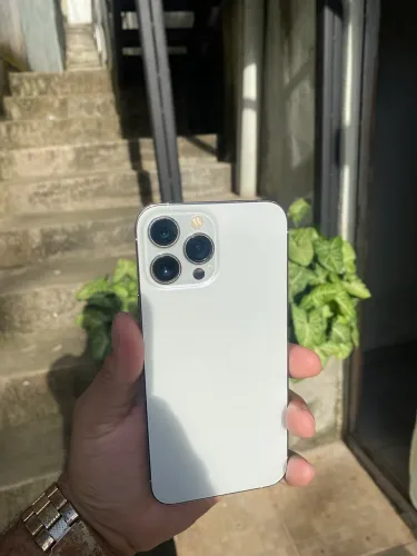 iPhone 13 Pro Max Branco muito novo