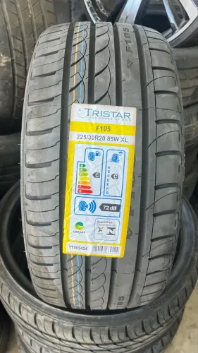 Pneu 225/30/20 novo!