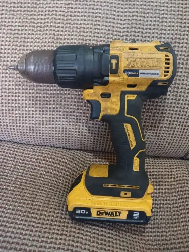 Furadeira parafusadeira dewalt