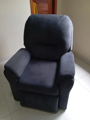 Vende-se Poltrona do Papai