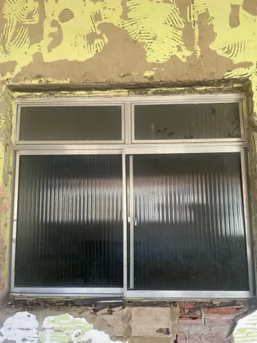 Janela de Alumínio 1,20Lx1,00A