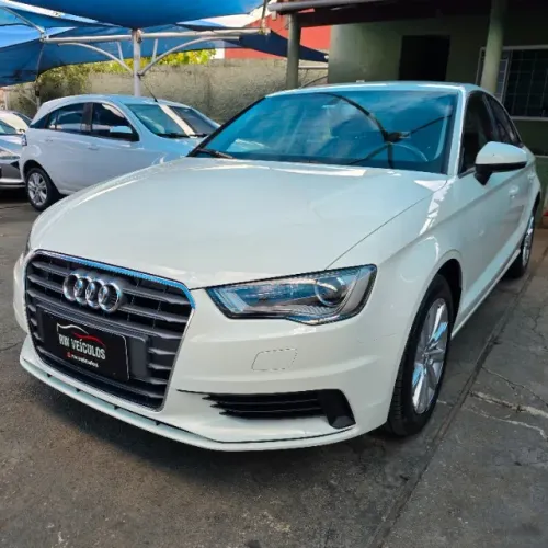 Audi A3 Sedan 1.4/ Attra. 16V TB FSI S-tronic 2015
