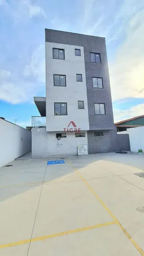 Apartamento com 2 Quartos para aluguel, 77m²