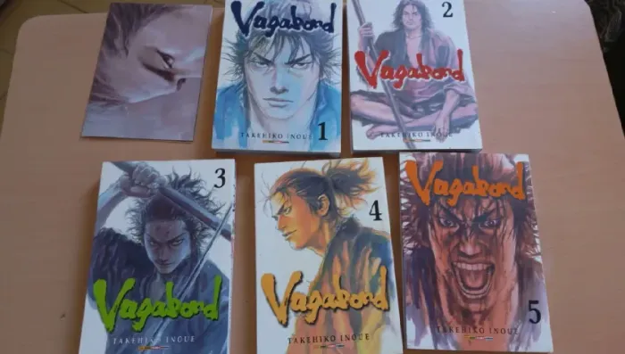 Vagabond, volumes 1 até 5 e poster