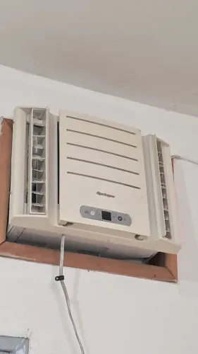 Ar condicionado 10:000 btus 220 V
