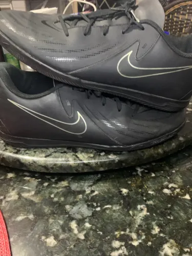 Chuteira Nike phanton