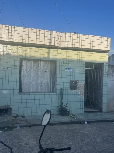 Casa ótima localização a 5 minutos do centro da cidade 