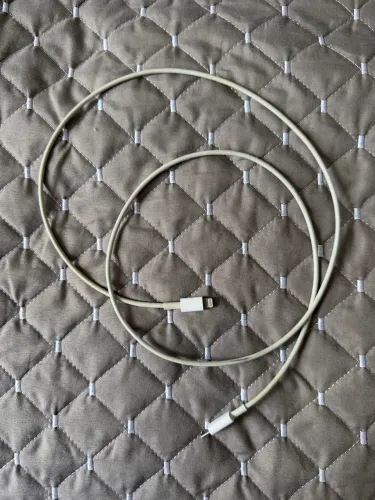Cabo e fone lightning originais Apple