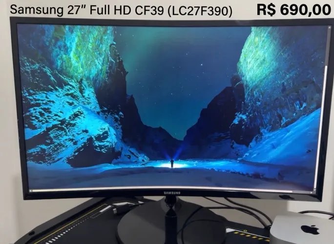 Monitor Curvo Samsung 27" Full HD CF39 (LC27F390) - Painel VA, AMD FreeSync e HDMI