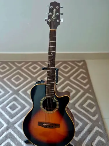 VIOLÃO TAKAMINE G SÉRIES 