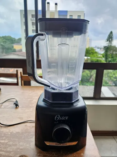 Liquidificador Oster 220v