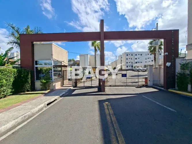 Excelente Apartamento 2 dormitório(s) em Serraria - São José