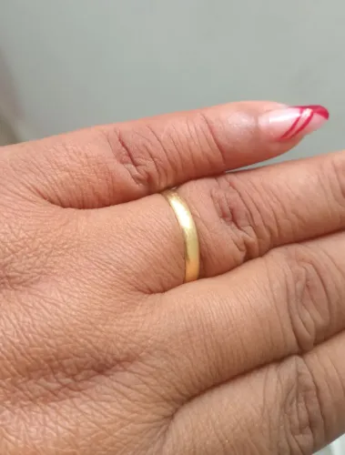Vendo essa aliança ouro 18k