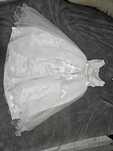 Vestido de dama de honra e sapato