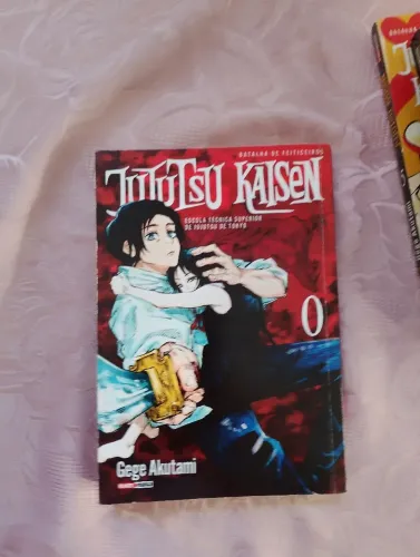 JUJUTSU KAISEN