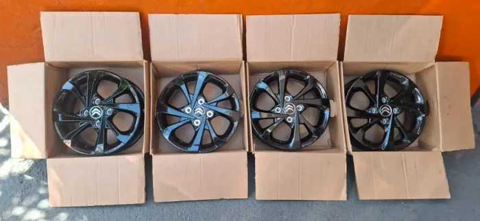 Jogo de Rodas Novas Aro 15 Originais Citroën C3 (Black Piano)_Aceito Cartão e Troca