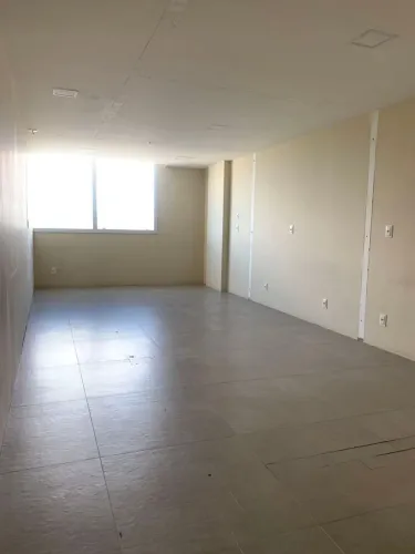 Sala Comercial à venda, Praia da Costa, Vila Velha - SA0065.