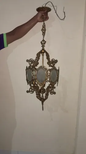 Lustre Antigo Colonial em Bronze/Latão Fundido - Peça Rara e Pesada
