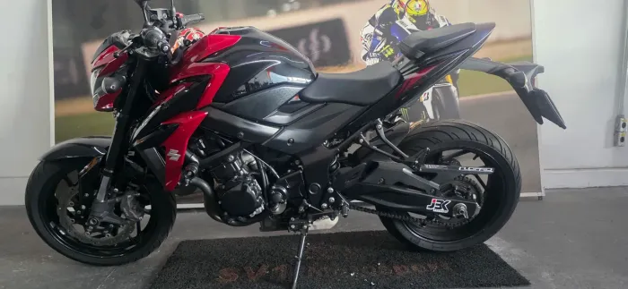 Suzuki Gsx-S750A impecavel