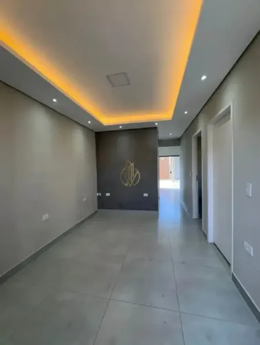 Casa com churrasqueira e quintal, 2 quartos, 3 vagas no Zaniboni II, Mogi Guaçu